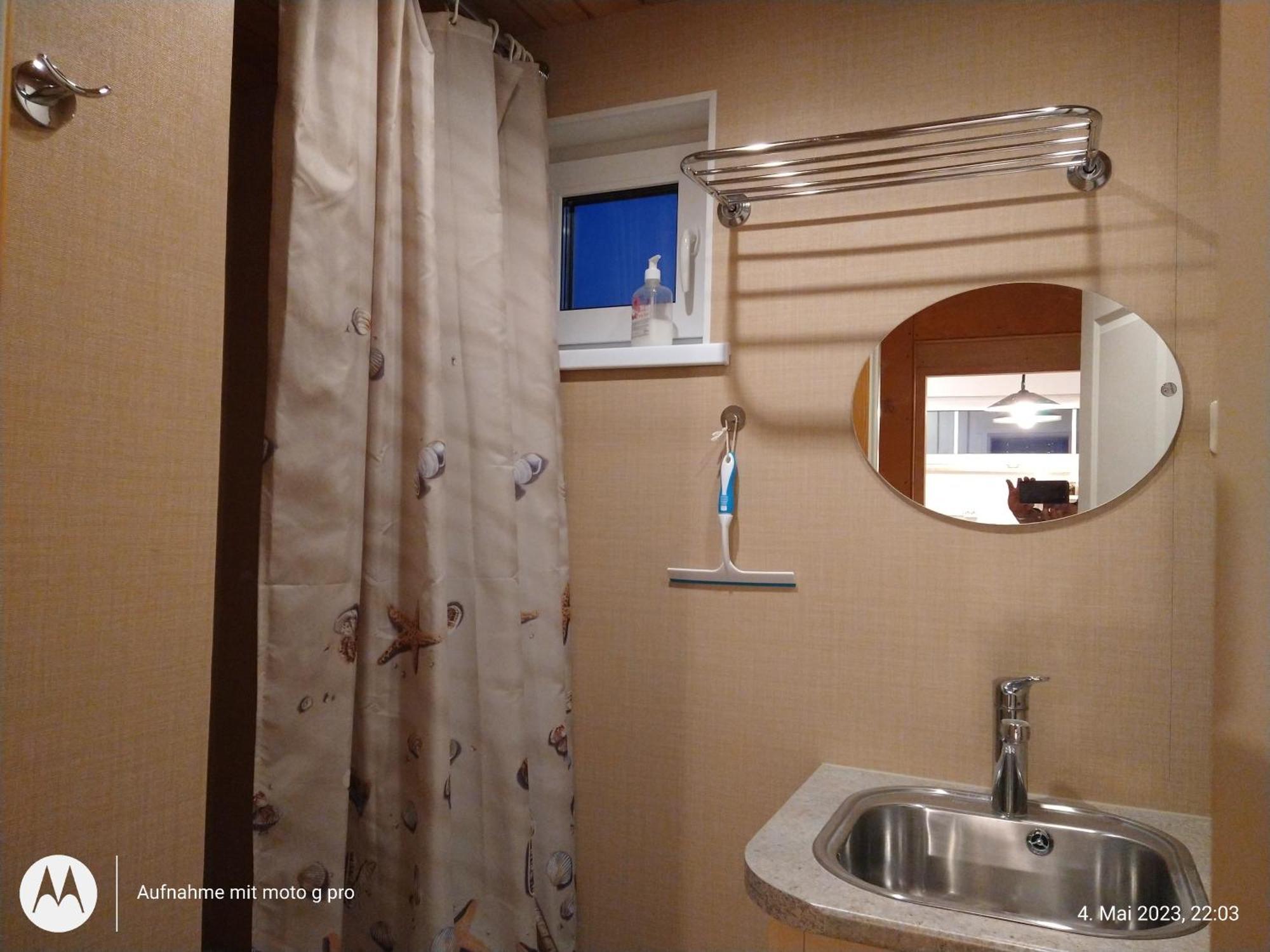 Lahemaa Kohvikann B & B, Caravan Park Palmse 部屋 写真