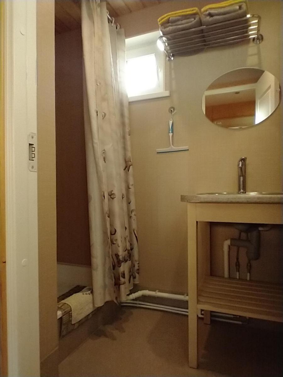 Lahemaa Kohvikann B & B, Caravan Park Palmse 部屋 写真